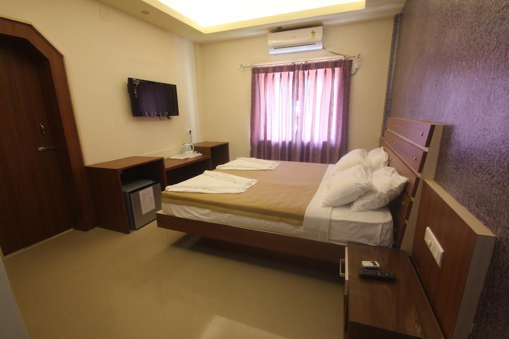 Urmee Hotel Bhubaneswar Camera foto